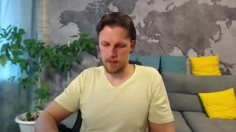 vikingchrisss online show from April 24, 2026, 9:34 am