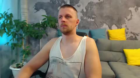 vikingchrisss online show from May 9, 2026, 9:03 am