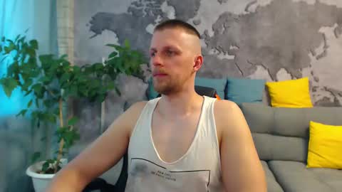 vikingchrisss online show from May 13, 2026, 9:39 am