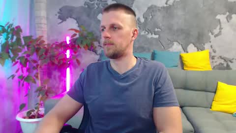 vikingchrisss online show from May 18, 2026, 10:54 am