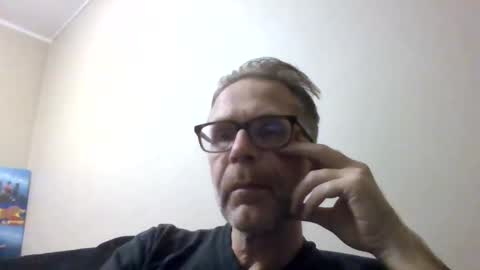 Snapshot of vikingv8 chatting on December 25, 2024, 11:10 pm Vikingv8 online show from December 25, 2024, 11:10 pm