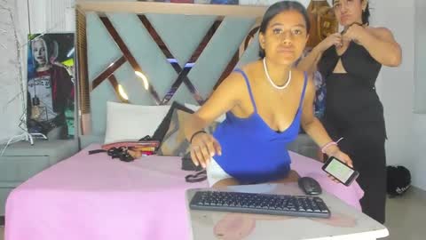 vikiTomson online show from December 31, 2024, 12:57 pm