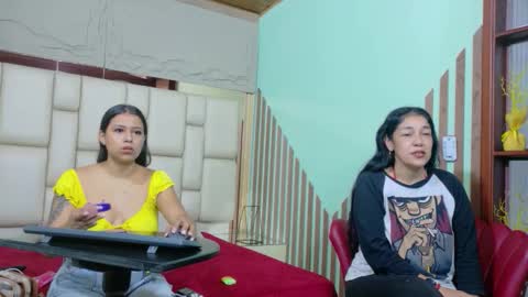 Snapshot of vikitomson chatting on April 4, 2026, 1:08 pm vikiTomson online show from April 4, 2026, 1:08 pm