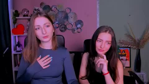 Snapshot of vikki_say chatting on February 6, 2026, 7:02 am Vikki online show from February 6, 2026, 7:02 am