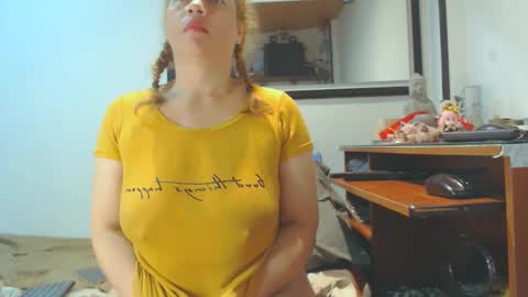 Snapshot of vikktoriaaa chatting on December 27, 2024, 8:24 am VIKKKTORIAAA online show from December 27, 2024, 8:24 am