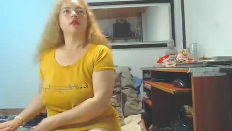 Snapshot of vikktoriaaa chatting on December 31, 2024, 9:21 am VIKKKTORIAAA online show from December 31, 2024, 9:21 am