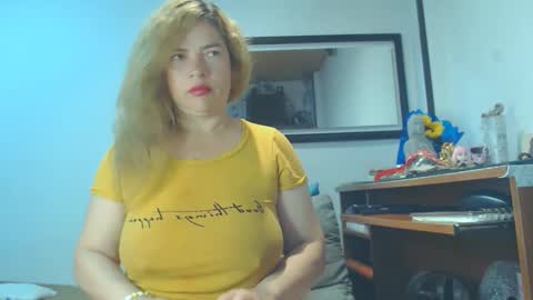 Snapshot of vikktoriaaa chatting on March 12, 2025, 5:24 am VIKKKTORIAAA online show from March 12, 2025, 5:24 am
