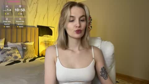 Vikky online show from April 23, 2026, 1:40 am