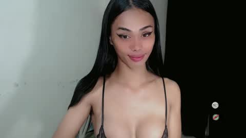 vikkylustfull online show from January 29, 2025, 9:17 pm