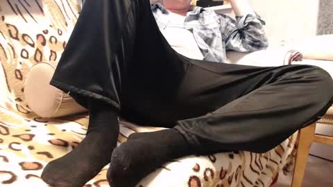 viknik16cm online show from December 2, 2024, 10:28 am