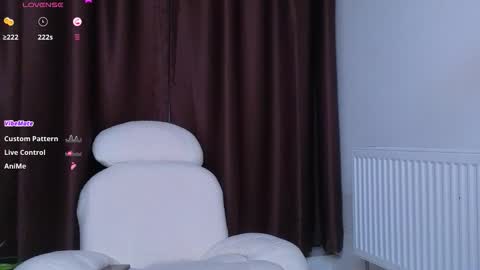 Vixi online show from February 21, 2026, 8:21 pm