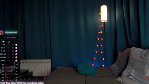 Snapshot of viktor_secret chatting on November 1, 2025, 4:58 am fansly VITEKsecret online show from November 1, 2025, 4:58 am