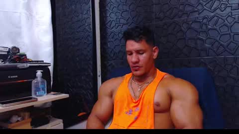 Viktor Herrera online show from December 8, 2024, 4:07 pm