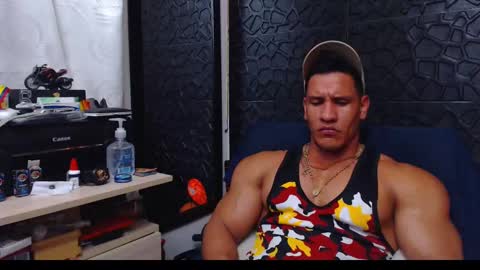 Viktor Herrera online show from January 5, 2025, 3:32 am