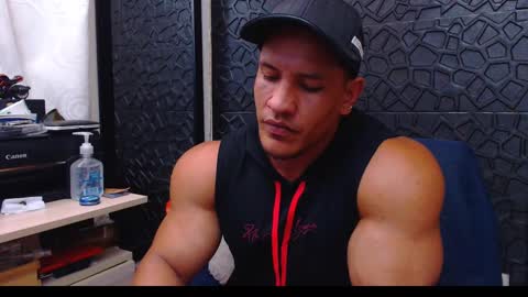 Viktor Herrera online show from January 5, 2025, 4:16 pm