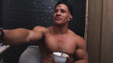 Snapshot of viktorherrera chatting on November 20, 2025, 2:45 am Viktor Herrera online show from November 20, 2025, 2:45 am