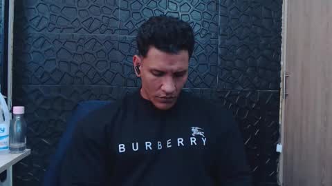 Snapshot of viktorherrera chatting on January 5, 2026, 6:55 pm Viktor Herrera online show from January 5, 2026, 6:55 pm