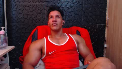 Snapshot of viktorherrera chatting on January 6, 2026, 4:00 pm Viktor Herrera online show from January 6, 2026, 4:00 pm