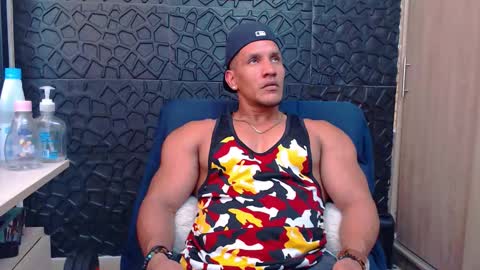 Snapshot of viktorherrera chatting on February 7, 2026, 5:27 pm Viktor Herrera online show from February 7, 2026, 5:27 pm