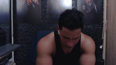 Viktor Herrera online show from April 7, 2026, 5:08 am