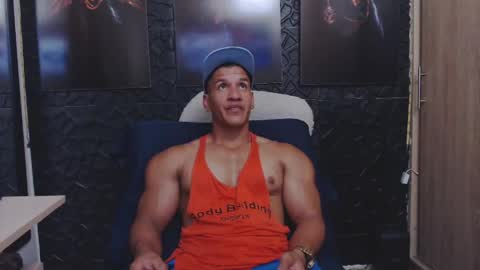Viktor Herrera online show from May 14, 2026, 8:59 pm