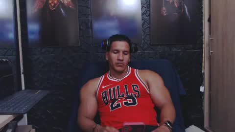 Viktor Herrera online show from May 20, 2026, 7:53 pm