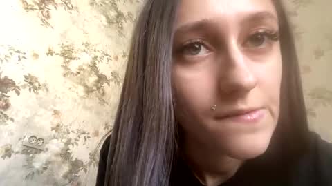 Sweett online show from February 17, 2025, 9:46 am