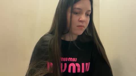 Snapshot of viktoria_most chatting on November 25, 2025, 9:48 pm Viktoria Most online show from November 25, 2025, 9:48 pm