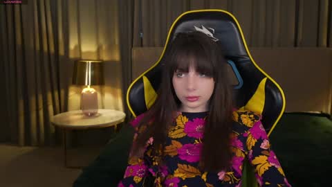 Alisa online show from December 5, 2024, 11:05 am