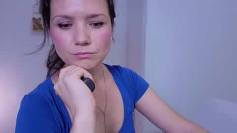 viktoriakiss online show from September 9, 2025, 9:36 pm
