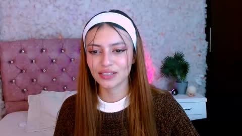 Snapshot of viky_evanss chatting on March 12, 2026, 7:31 pm viky_evanss online show from March 12, 2026, 7:31 pm