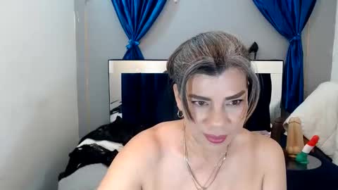 VIKY ADAMS online show from February 2, 2025, 1:19 pm