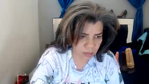 VIKY ADAMS online show from February 5, 2025, 8:00 am