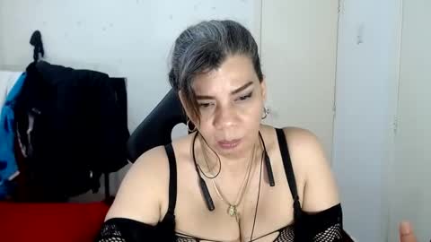 VIKY ADAMS online show from March 5, 2025, 2:14 am