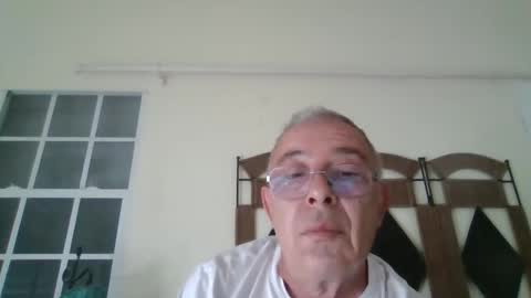 vilaingarcon971 online show from December 2, 2024, 2:52 pm