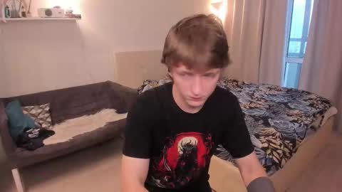 Dimoooooon online show from October 31, 2025, 9:43 am