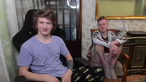 Dimoooooon online show from January 17, 2026, 8:23 pm