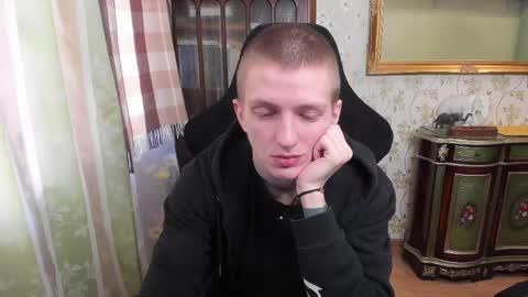 Dimoooooon online show from April 28, 2026, 7:02 am