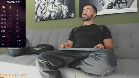 Snapshot of vince_colin chatting on April 18, 2026, 1:37 pm VINCE online show from April 18, 2026, 1:37 pm