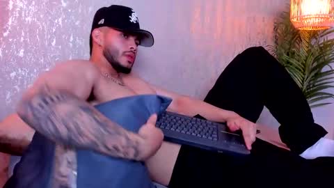 Vincent online show from October 4, 2025, 4:54 am