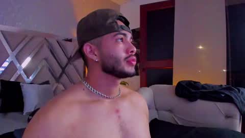 Vincent online show from June 15, 2026, 2:36 am