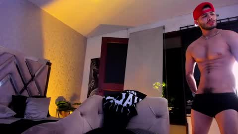 Vincent online show from August 3, 2026, 4:33 am