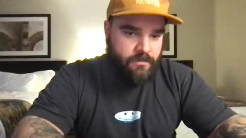 vingarhm2 online show from February 3, 2026, 5:49 am