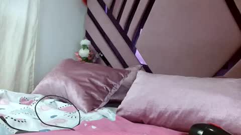 vinitryjhonson online show from October 3, 2025, 11:18 am