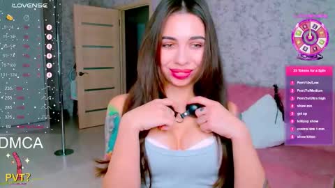 Snapshot of vinkiepinkie chatting on September 21, 2025, 3:24 pm Vinkiepinkie online show from September 21, 2025, 3:24 pm