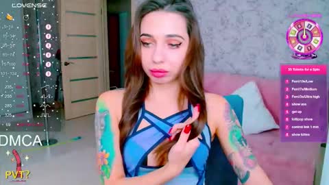 Snapshot of vinkiepinkie chatting on October 12, 2025, 4:50 pm Vinkiepinkie online show from October 12, 2025, 4:50 pm