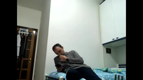 Snapshot of vinmin90 chatting on October 24, 2025, 8:55 am Zenith online show from October 24, 2025, 8:55 am