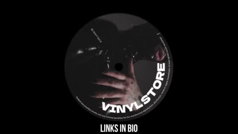 Snapshot of vinylstore chatting on January 10, 2025, 7:11 pm Diva Silvia online show from January 10, 2025, 7:11 pm