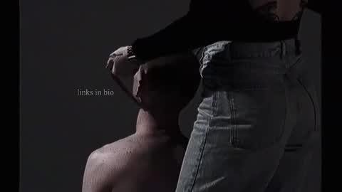 Snapshot of vinylstore chatting on January 29, 2025, 11:20 am Diva Silvia online show from January 29, 2025, 11:20 am