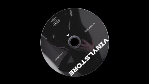 Snapshot of vinylstore chatting on February 22, 2025, 11:57 am Diva Silvia online show from February 22, 2025, 11:57 am